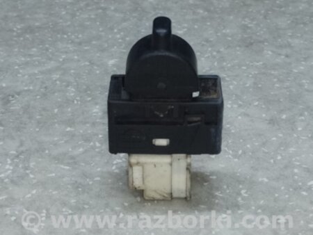 ФОТО Кнопка стеклоподъемника дверная для Nissan Frontier D40 (04-21) Киев