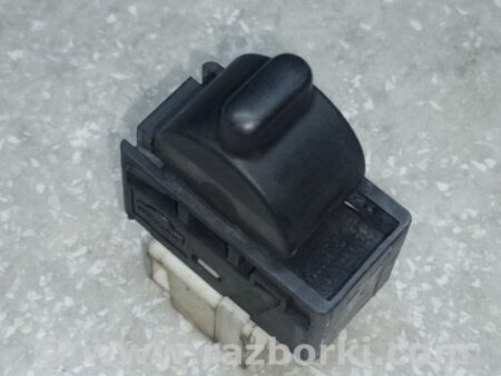 ФОТО Кнопка стеклоподъемника дверная для Nissan Frontier D40 (04-21) Киев