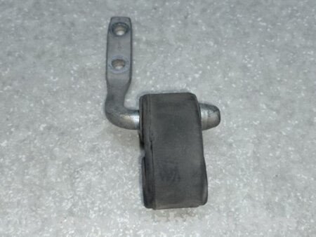 ФОТО Кронштейн/кріплення глушника для Toyota Camry 40 XV40 (01.2006-07.2011) Киев