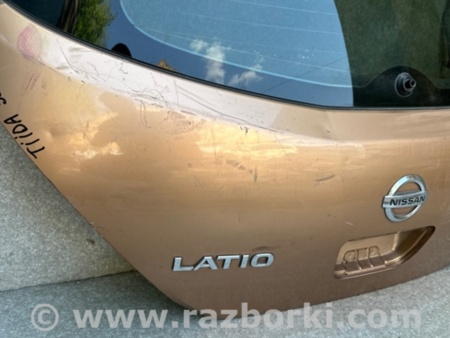 ФОТО Кришка багажника для Nissan Tiida/Versa C11 Киев