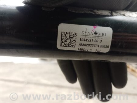 ФОТО Балка передньої підвіски для Tesla Model Y Киев