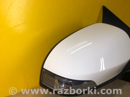 ФОТО Дзеркало для Toyota Corolla E170 Киев
