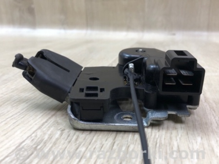ФОТО Замок кришки багажника для Nissan Maxima A35 (08-15) Киев