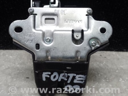 ФОТО Замок кришки багажника для KIA Forte TD (08-13) Киев