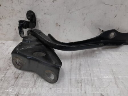 ФОТО Петля капоту для Toyota RAV-4 (05-12) Киев