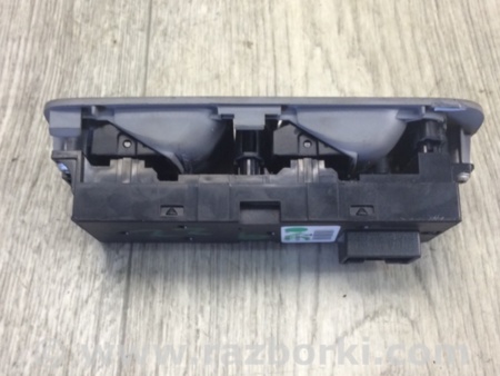 ФОТО Блок кнопок стеклоподъемников для Porsche Cayenne Type 955/957 (05-10) Киев