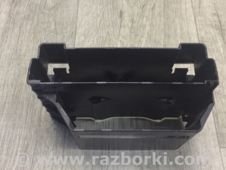 ФОТО Кріплення / кронштейн для Porsche Cayenne Type 955/957 (05-10) Киев
