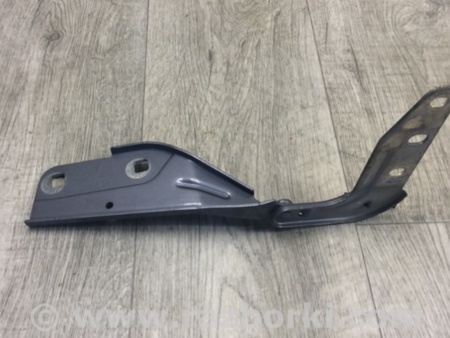 ФОТО Петля капоту для Porsche Cayenne Type 955/957 (05-10) Киев