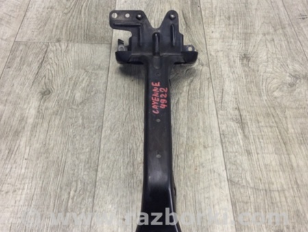 ФОТО Кронштейн замка капота для Porsche Cayenne Type 955/957 (05-10) Киев