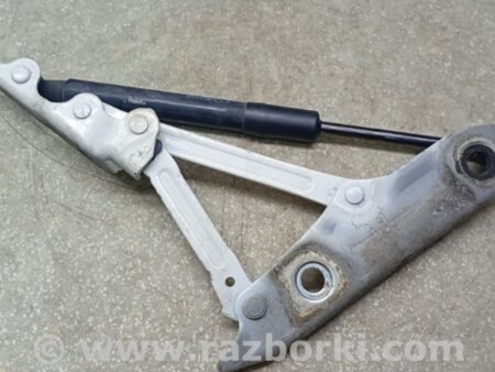 ФОТО Петля капоту для Infiniti M25/M37/M56/Q70/M35H Киев