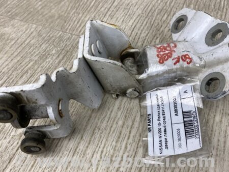 ФОТО Ролики боковой двери для Nissan NV200 USA (2013-) Киев