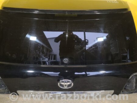 ФОТО Кришка багажника для Toyota Land Cruiser 200 Киев