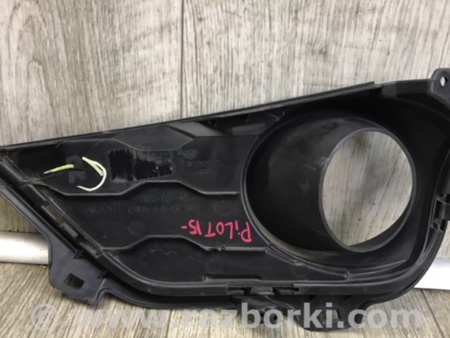 ФОТО Накладка протитуманної фари для Honda Pilot 3 MR-V YF5/6 (2015-2022) Киев