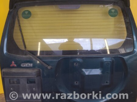 ФОТО Кришка багажника для Mitsubishi Pajero (99-06) Киев