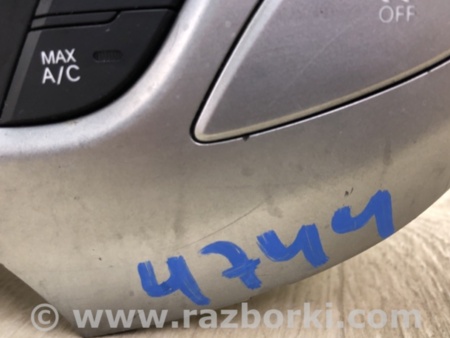 ФОТО блок керування підігрівом для Hyundai Veloster (11-18) Киев