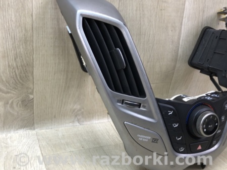 ФОТО блок керування підігрівом для Hyundai Veloster (11-18) Киев