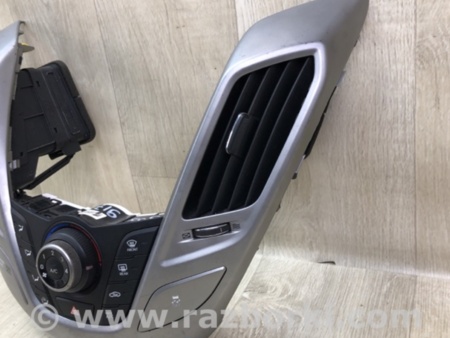 ФОТО блок керування підігрівом для Hyundai Veloster (11-18) Киев