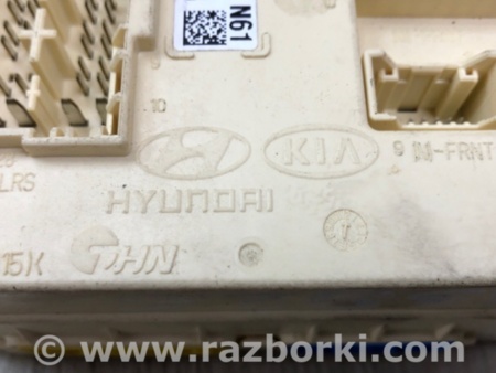 ФОТО Блок запобіжників для Hyundai Veloster (11-18) Киев
