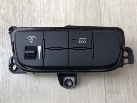 ФОТО Блок кнопок торпедо для Hyundai Veloster (11-18) Киев