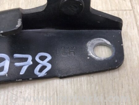 ФОТО Петля капоту для Hyundai Veloster (11-18) Киев