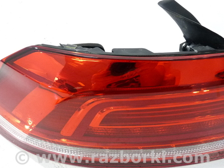 ФОТО Фонарь задний для Volkswagen Passat B8 (07.2014-...) Киев