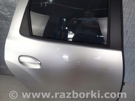ФОТО Дверь задняя для Renault Duster Киев
