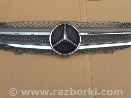 ФОТО Решетка радиатора для Mercedes-Benz CLS-CLASS C218 (10-18) Киев