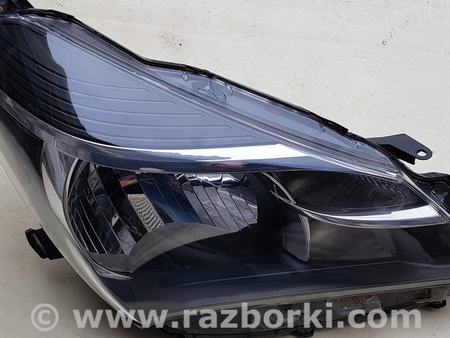 ФОТО Фара для Toyota Yaris (05-11) Киев