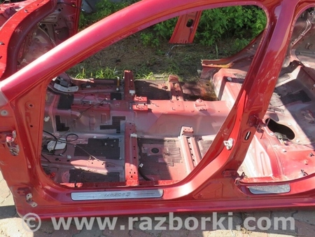 ФОТО Стойка кузова центральная для Mazda 3 BM/BN (2013-2019) (III) Киев