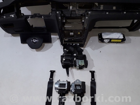 ФОТО Система безопасности для Volkswagen Passat B8 (07.2014-...) Киев