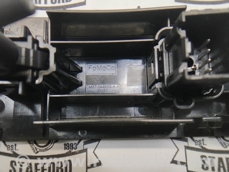 ФОТО Адаптер (хаб) USB для Ford Fusion USA 2 поколение (12-15) Киев