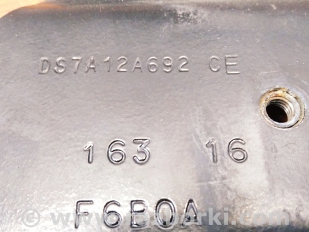ФОТО Кронштейн блока ECU для Ford Edge 2 (02.2015-...) Киев