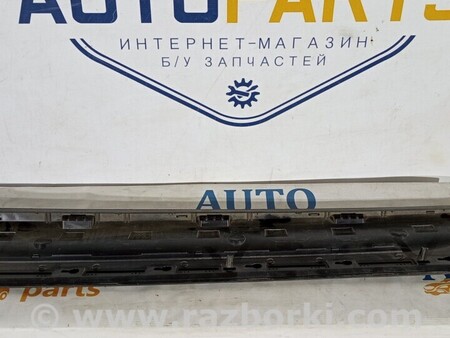 ФОТО Молдинг двері передньої правої для Volvo XC40 Киев