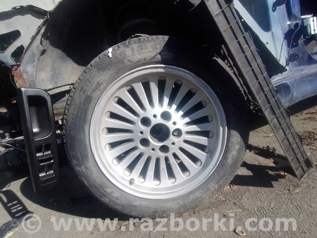 ФОТО Накладка крыла переднего внутренняя  для BMW E39 (09.1995-08.2000) Умань