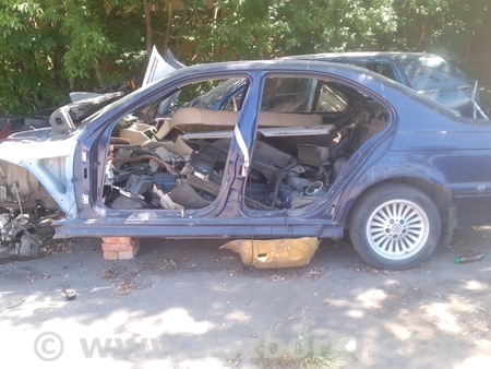 ФОТО Накладка крыла переднего внутренняя  для BMW E39 (09.1995-08.2000) Умань