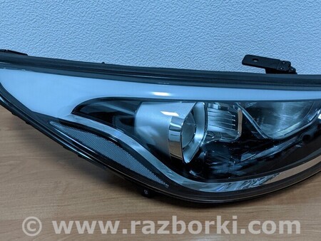 ФОТО Фара передняя правая Ксенон лед блоком для Hyundai ix35 Tucson Киев