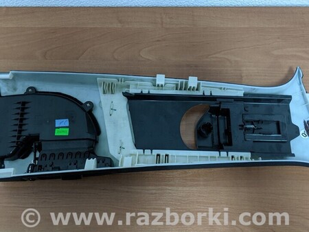 ФОТО Стойка кузова центральная для Mercedes-Benz M-CLASS W166 (11-15) Киев