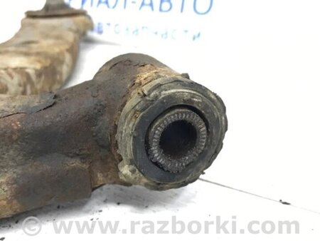 ФОТО Важель правий для Toyota Avensis T270 (10.2008-12.2012) Киев