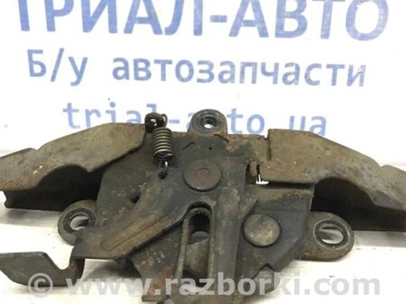 ФОТО Замок капота для Toyota Avensis T270 (10.2008-12.2012) Киев