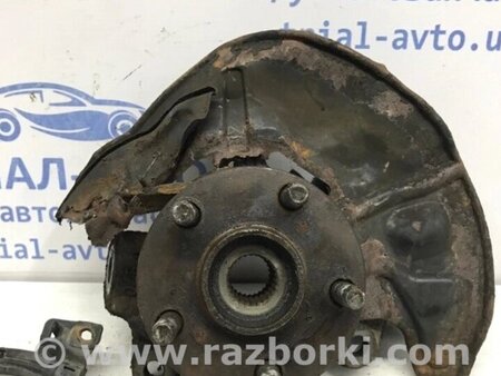 ФОТО Кулак поворотний правий зі маточкою для Toyota Avensis T270 (10.2008-12.2012) Киев