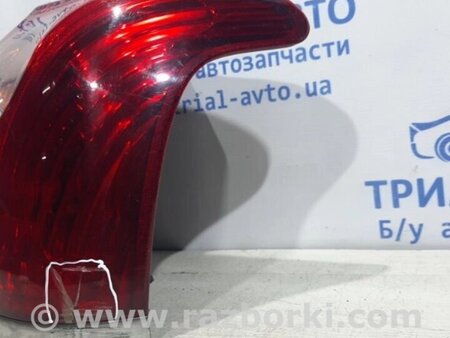 ФОТО Ліхтар задній зовнішній правий для Toyota Avensis T270 (10.2008-12.2012) Киев