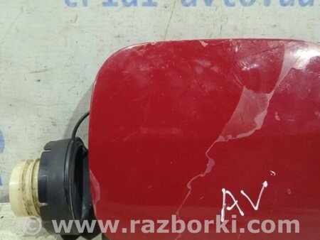 ФОТО Лючок бака для Toyota Avensis T270 (10.2008-12.2012) Киев