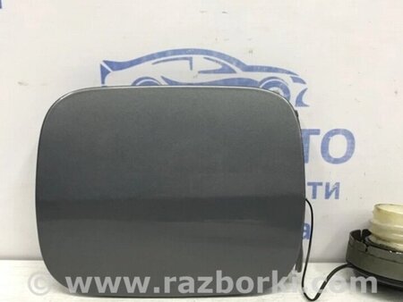 ФОТО Лючок бака для Toyota Avensis T270 (10.2008-12.2012) Киев