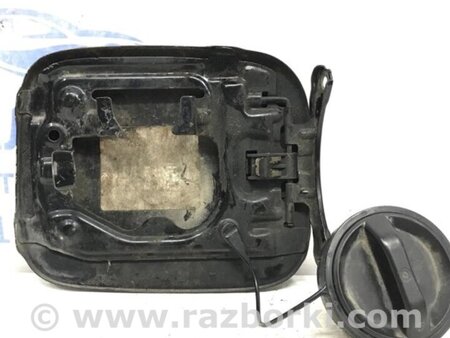 ФОТО Лючок бака для Toyota Avensis T270 (10.2008-12.2012) Киев