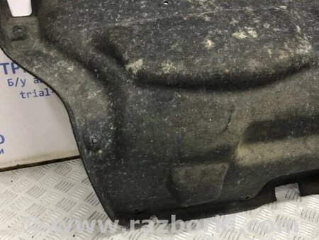 ФОТО Обшивка кришки багажника для Toyota Avensis T270 (10.2008-12.2012) Киев