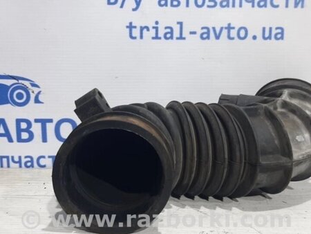 ФОТО Патрубок повітряного фільтра для Toyota Avensis T270 (10.2008-12.2012) Киев