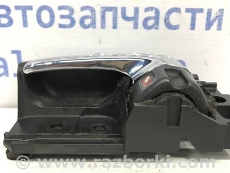 ФОТО Ручка дверей внутрішня ліва для Toyota Avensis T270 (10.2008-12.2012) Киев