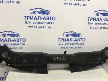 ФОТО Накладка передньої панелі для Nissan Tiida Киев