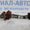 ФОТО Обмежувач дверей задній правий для Mitsubishi L200 Киев