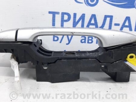 ФОТО Ручка дверей зовнішня задня права для Toyota Avensis T270 (10.2008-12.2012) Киев